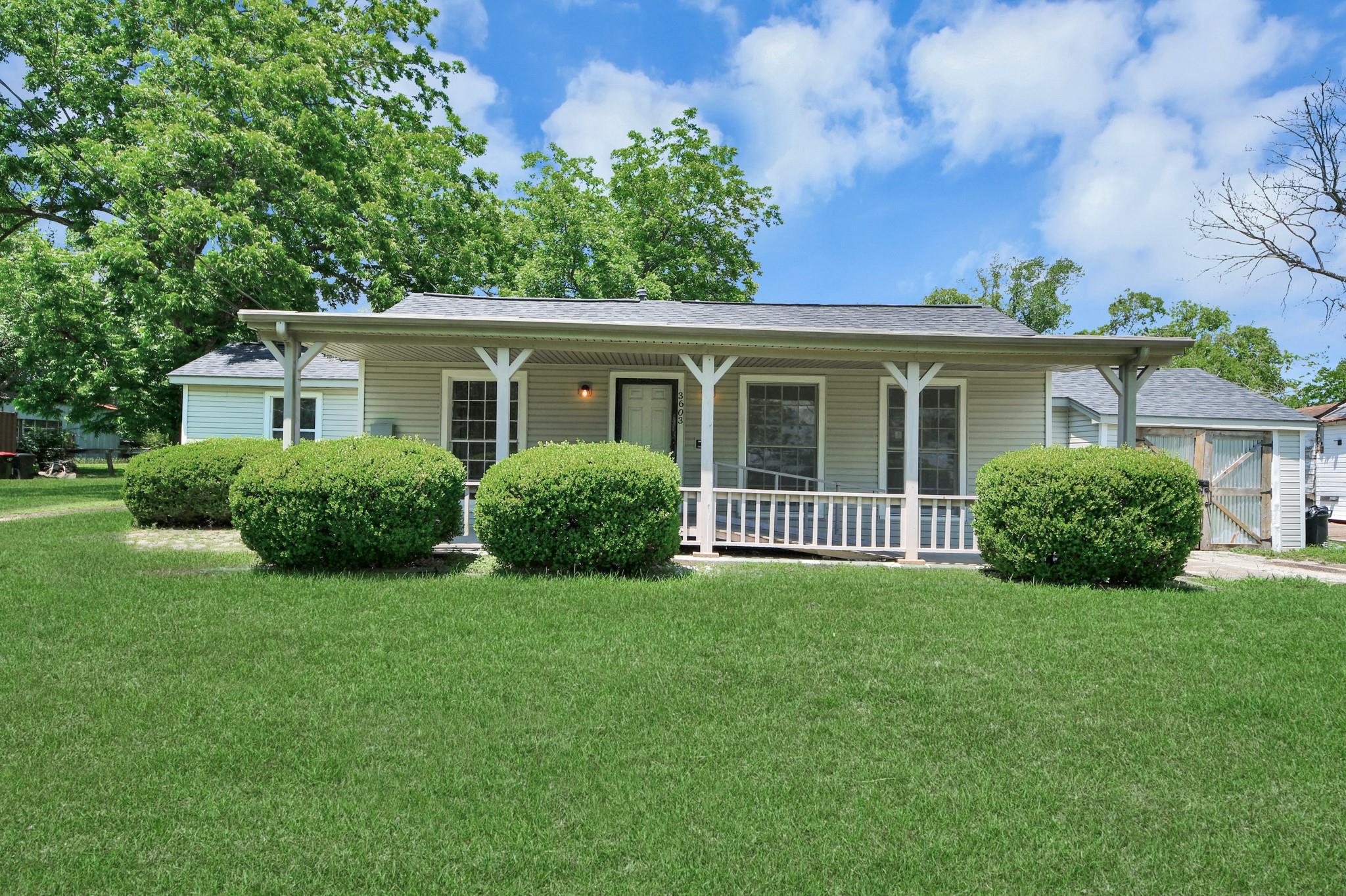 3603 Crosby Cedar Bayou Road