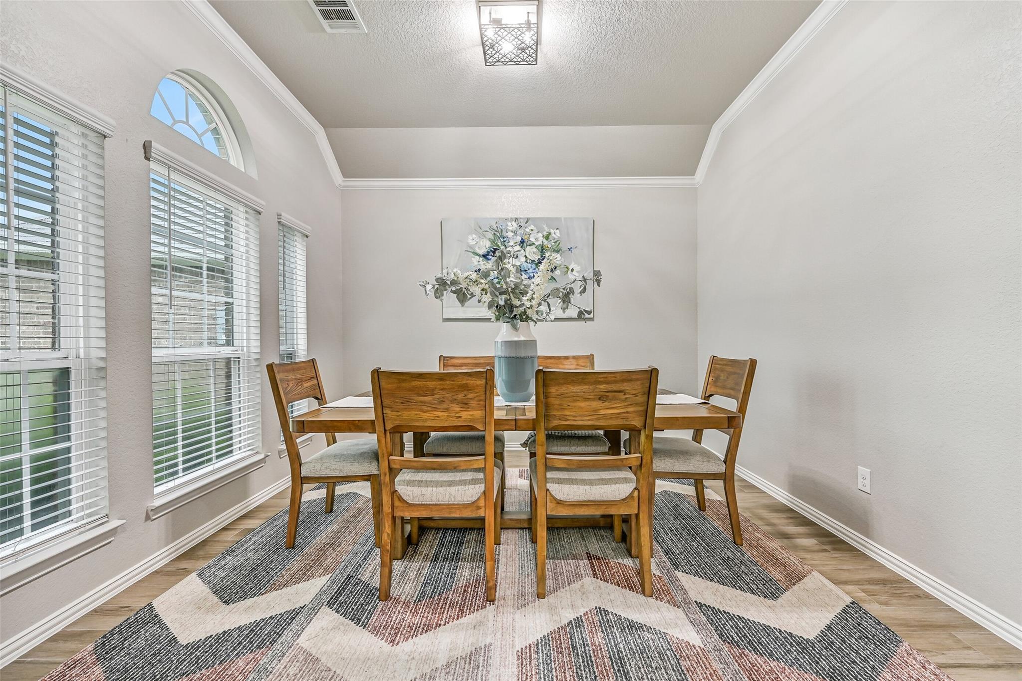 305 Bordeaux Court