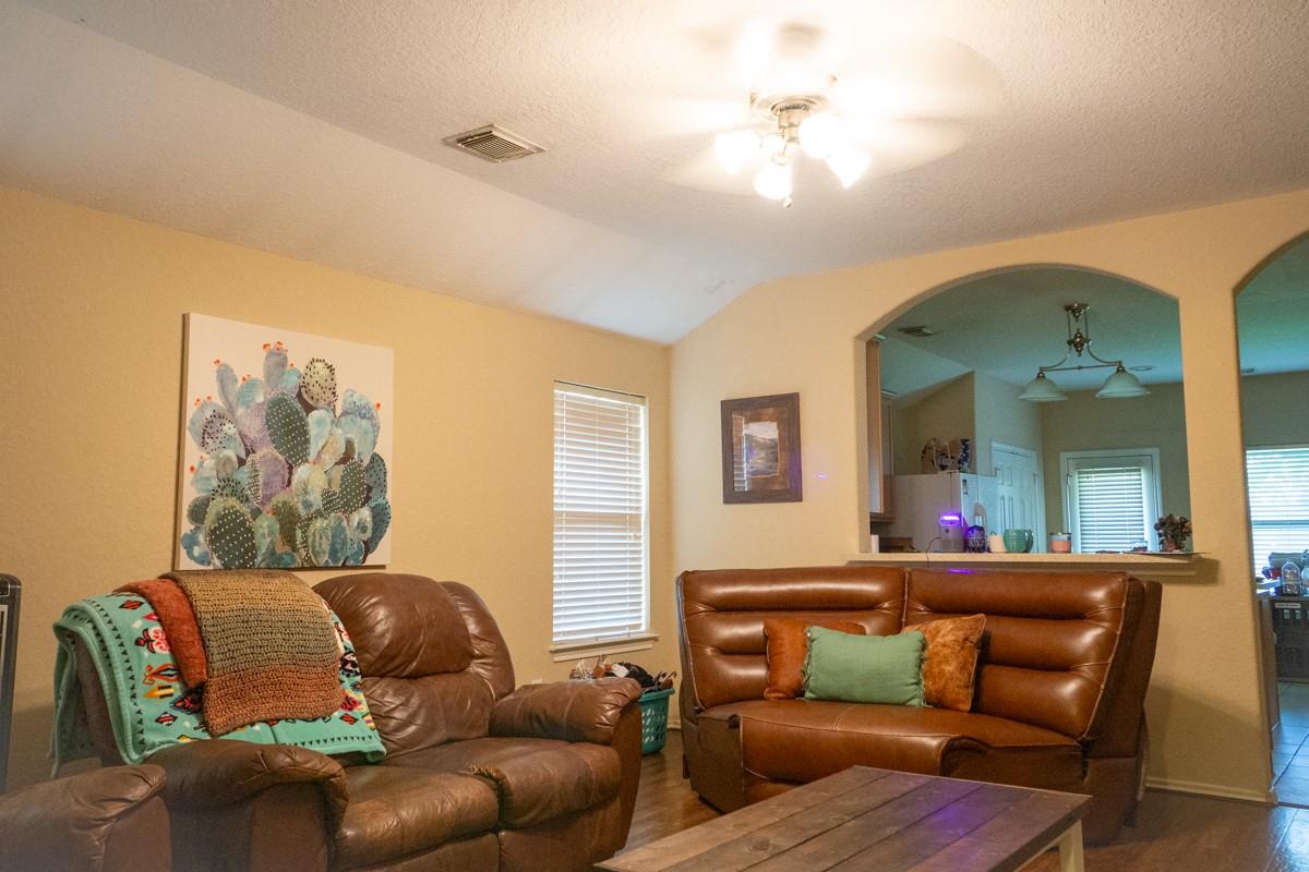 11219 Overland Trail Drive