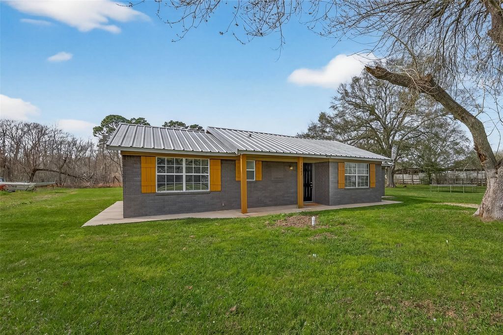 Photo of 25409 Pebble Drive, Huffman, TX 77336 (MLS # 12710995)