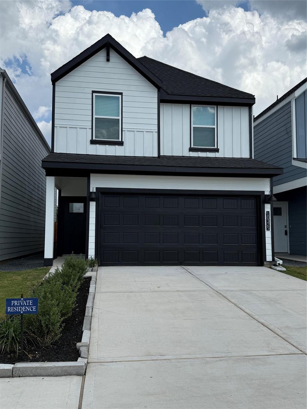 Photo of 10325 Sylvan Woods Trail, Houston, TX 77051 (MLS # 50702010)