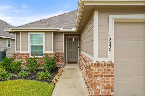 Photo of 3242 Alberelli Drive, Katy, TX 77493 (MLS # 79514288)