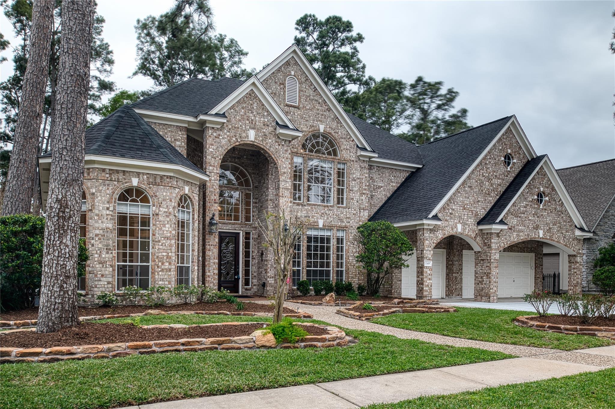 13419 Crosslyn Lane