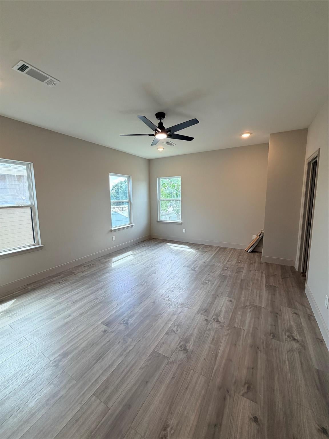 130 Flamingo Bight S