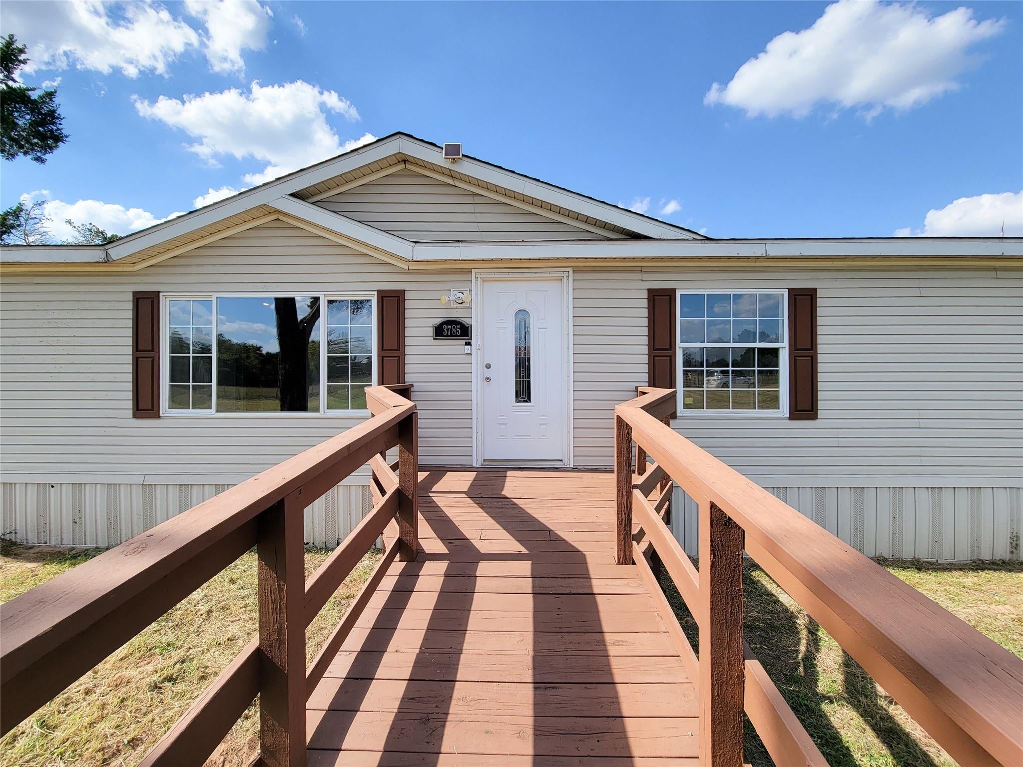 3785 Brooks Road