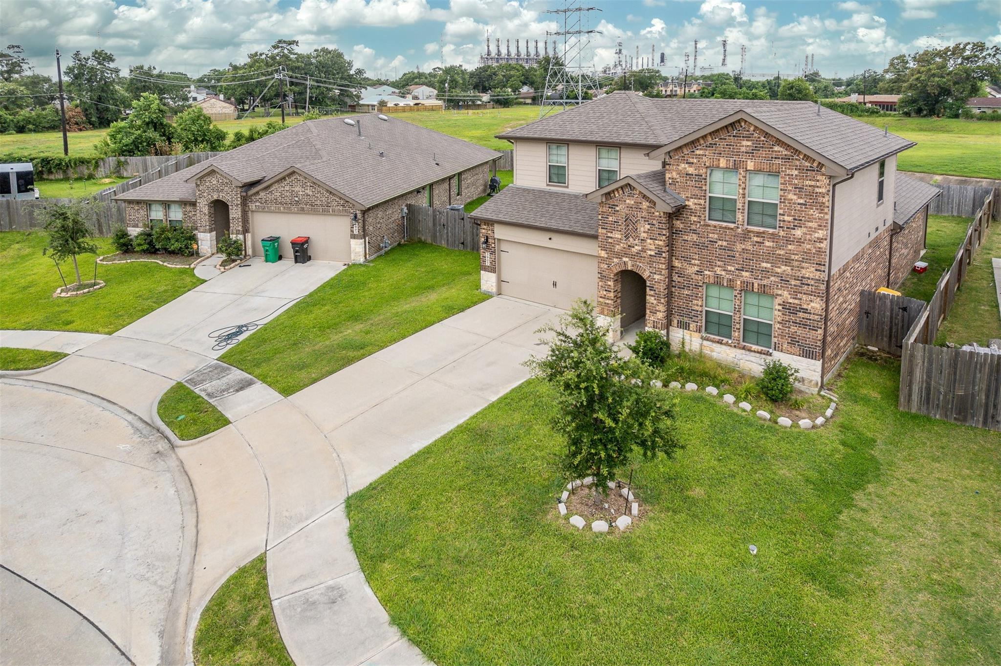 3907 Hawaiian Court