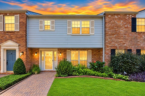 Photo of 5851 Doliver Drive #22, Houston, TX 77057 (MLS # 59233685)