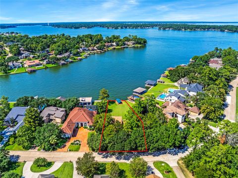 142 Lakeside Drive Conroe TX 77356