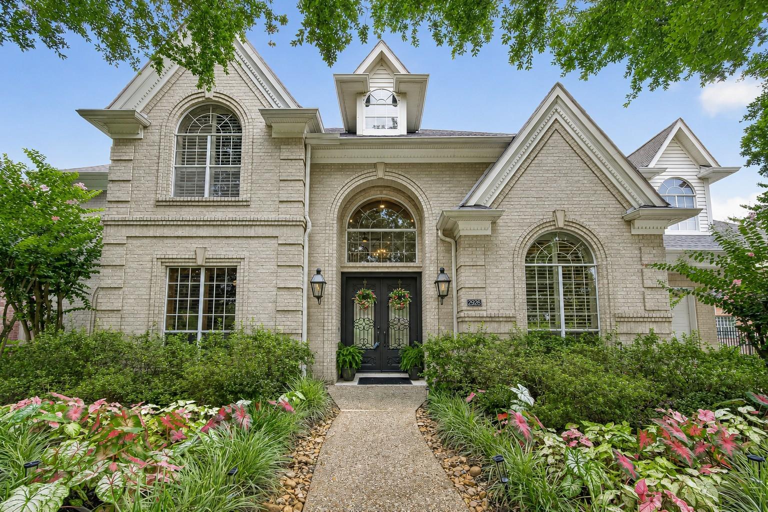 2926 Quincannon Lane