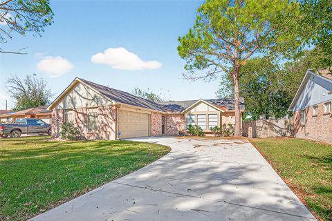Photo of 7107 Gettysburg Drive, Richmond, TX 77469 (MLS # 92351211)