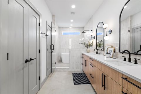 Tiny photo for 2948 Pitzlin Street, Houston, TX 77023 (MLS # 96635714)