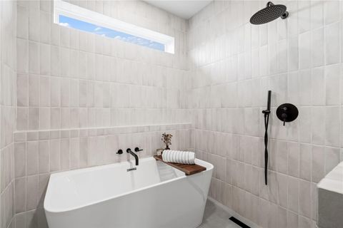 Tiny photo for 2948 Pitzlin Street, Houston, TX 77023 (MLS # 96635714)