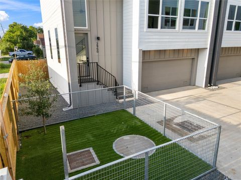 Tiny photo for 2948 Pitzlin Street, Houston, TX 77023 (MLS # 96635714)