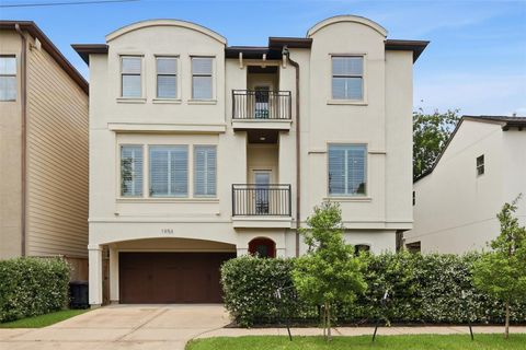 Photo of 1956 Welch Street, Houston, TX 77019 (MLS # 83622206)