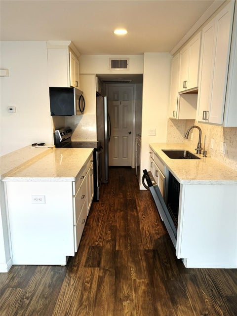 Tiny photo for 2750 Holly Hall Street #1907, Houston, TX 77054 (MLS # 16934308)