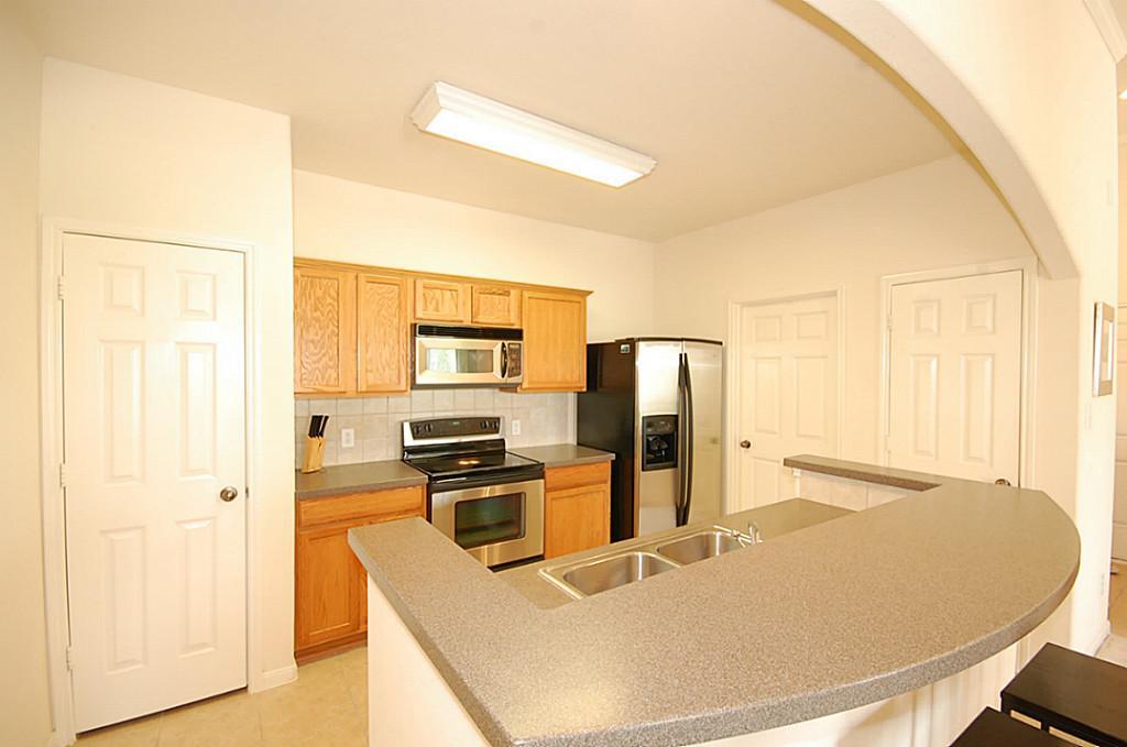 6607 Lake Woodlands Dr 531