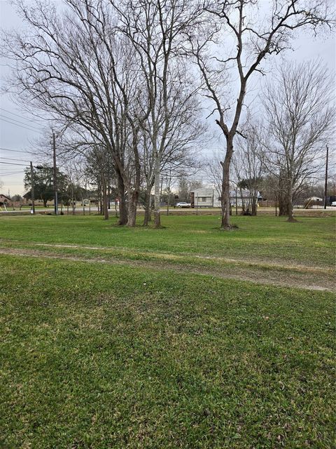 Vacant Land For Sale - 2243 Cr-130<br/> Pearland, TX 77581