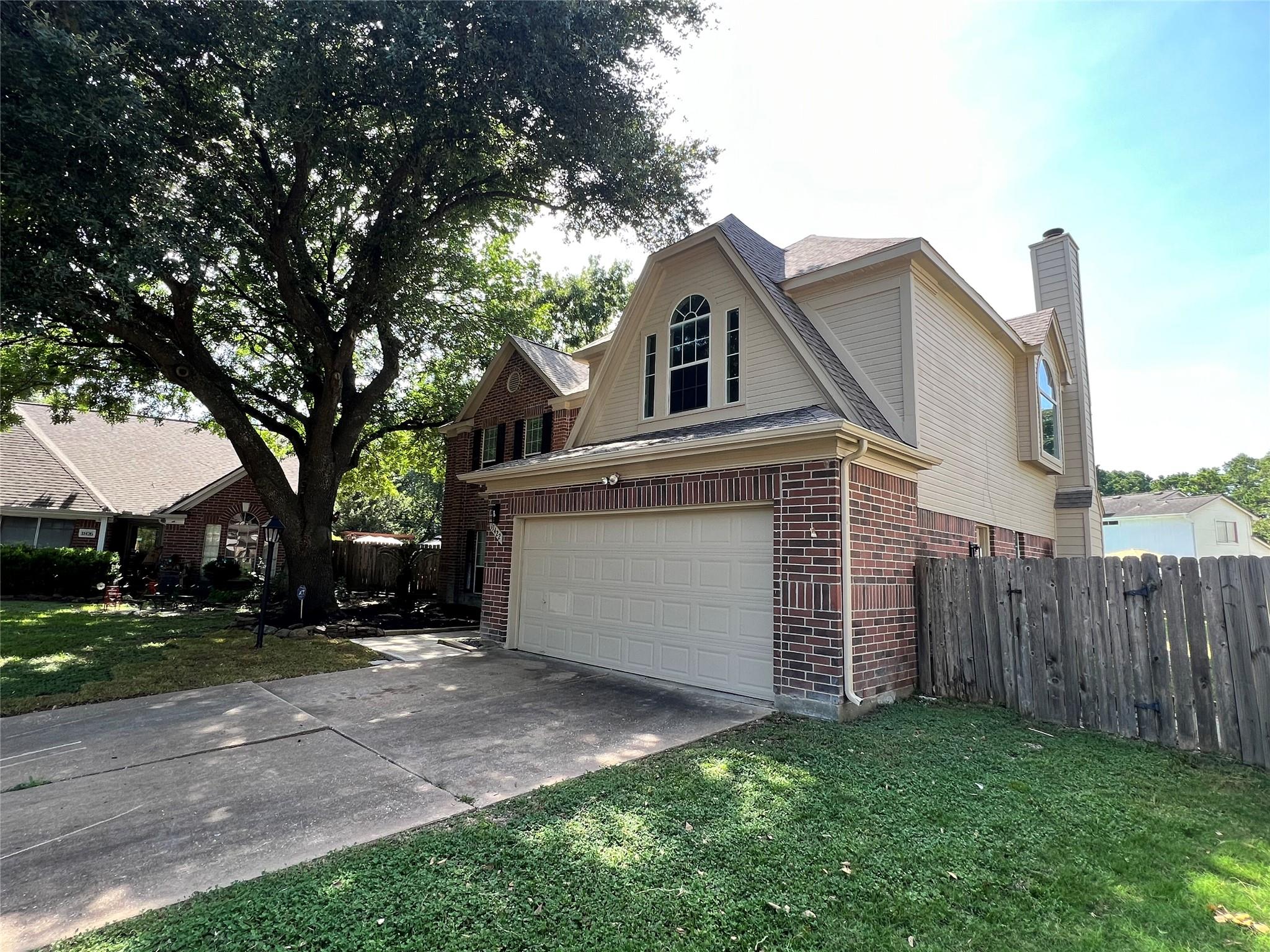 11422 Willow Field Drive