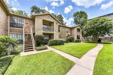 Photo of 1311 Antoine Drive #110, Houston, TX 77055 (MLS # 20543869)