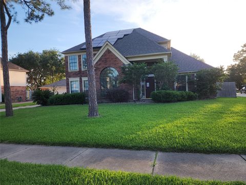 Photo of 8802 High Haven Drive, Houston, TX 77083 (MLS # 2134246)