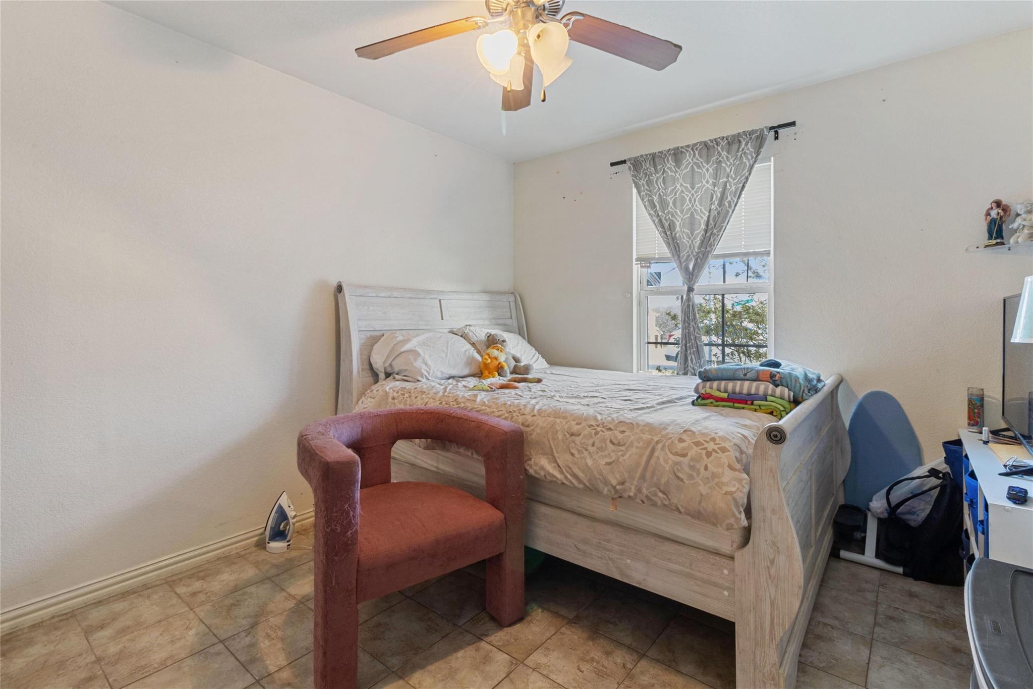 5203 Eagle Heights Drive