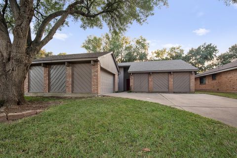 Photo of 2411 Cypressvine Drive, Houston, TX 77084 (MLS # 19636966)