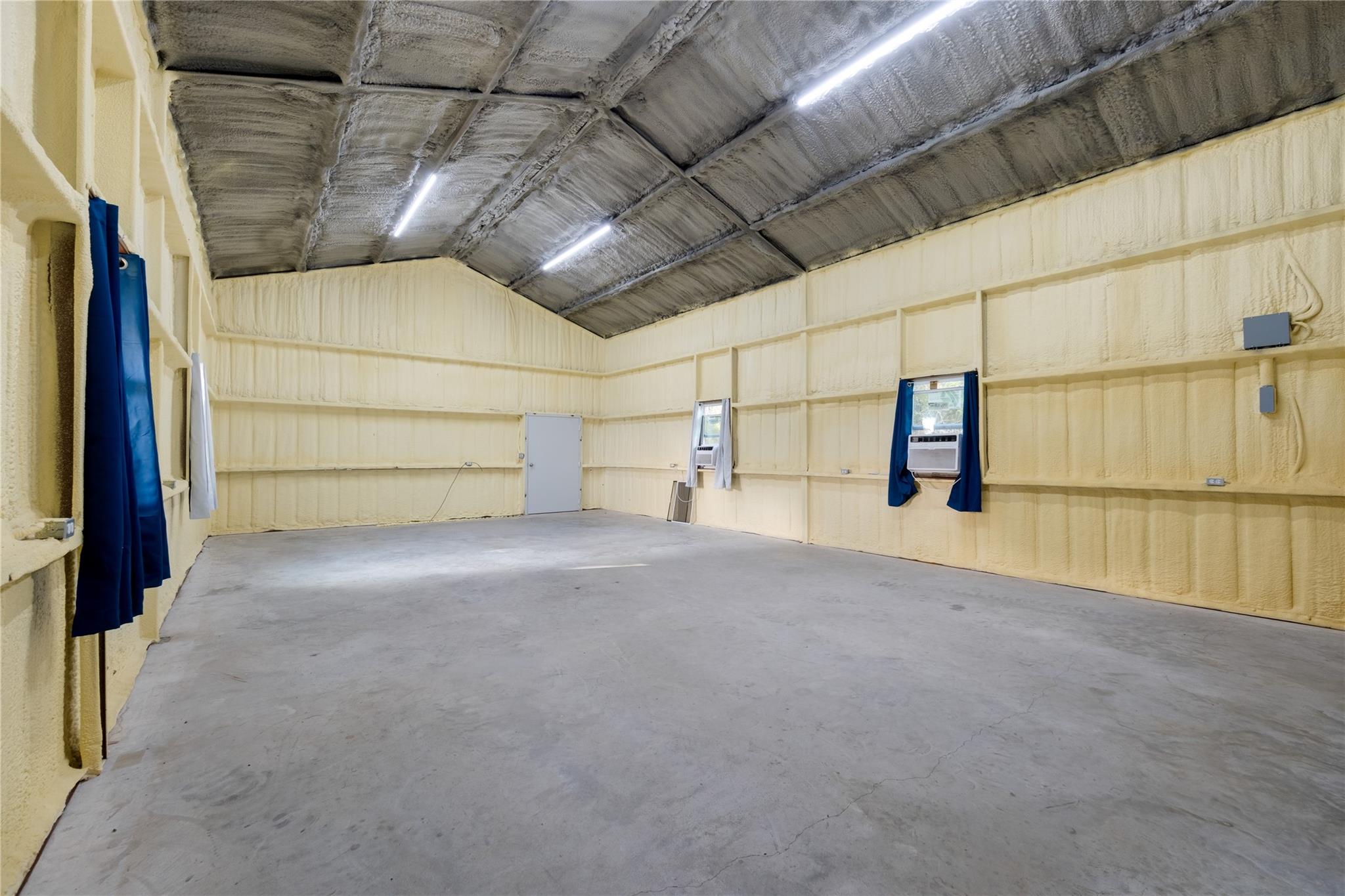 760 Private Road 2422