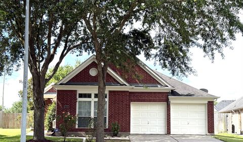 Photo of 1707 Magnolia Lake, Richmond, TX 77406 (MLS # 56489594)