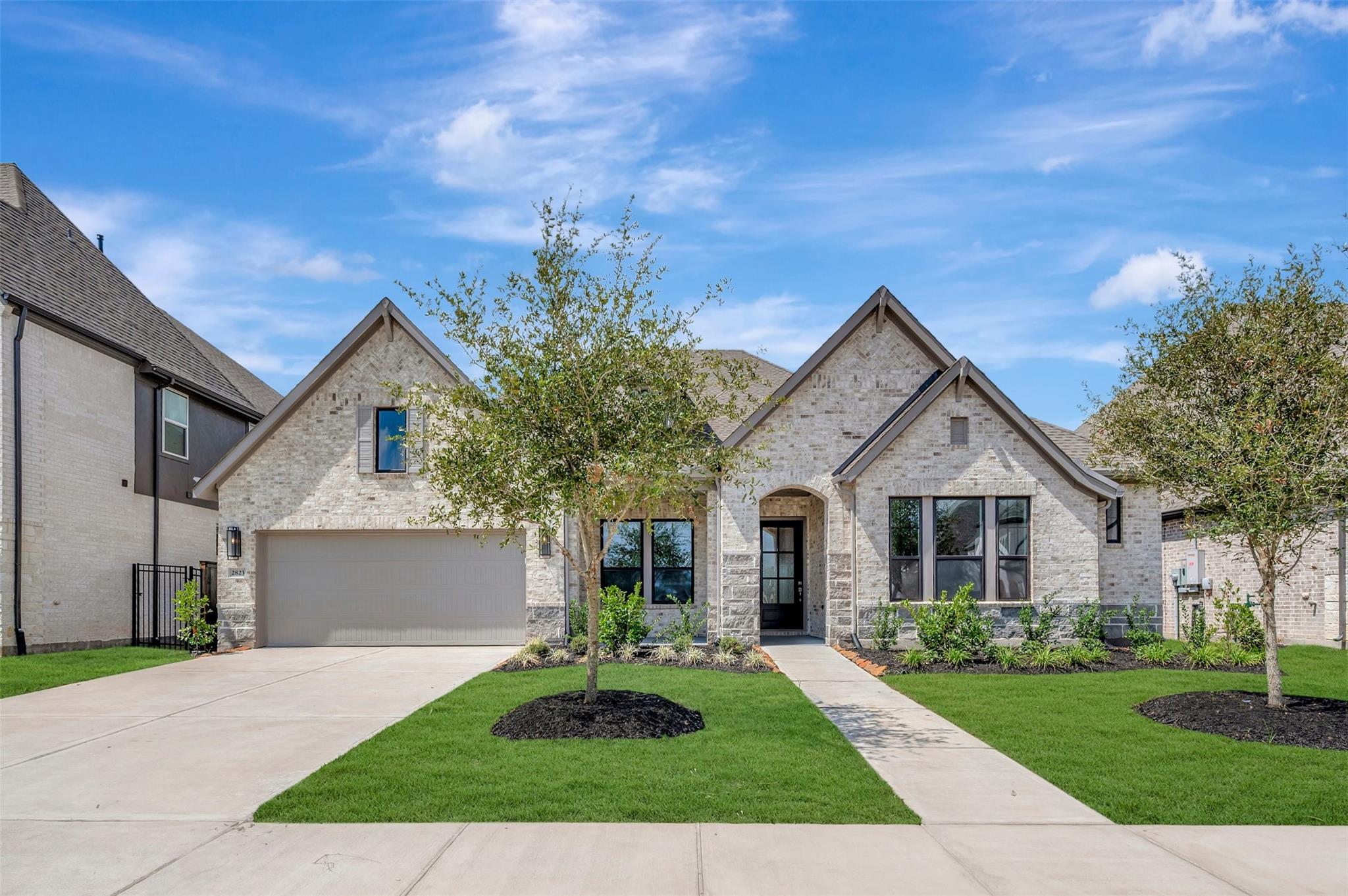 2823 Tulip Terrace Trail