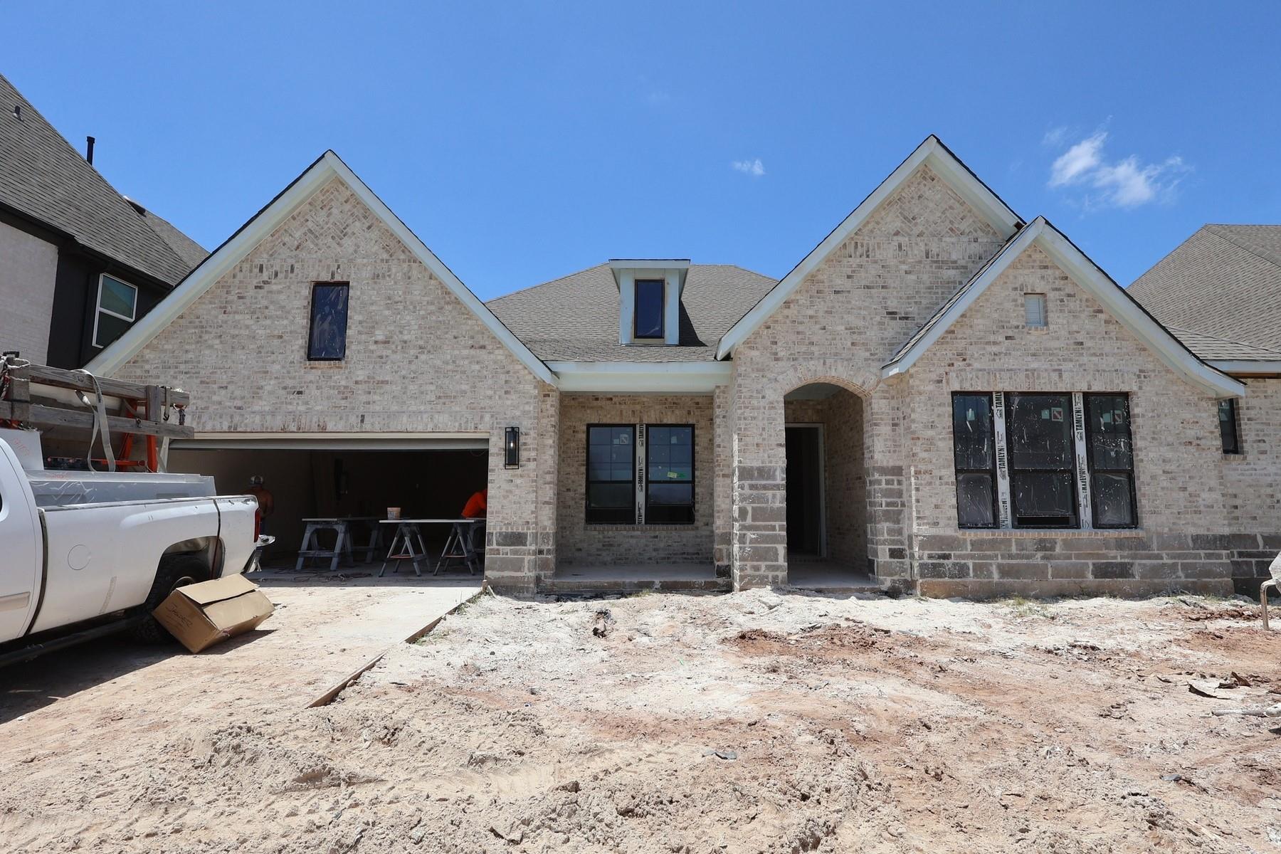 2823 Tulip Terrace Trail