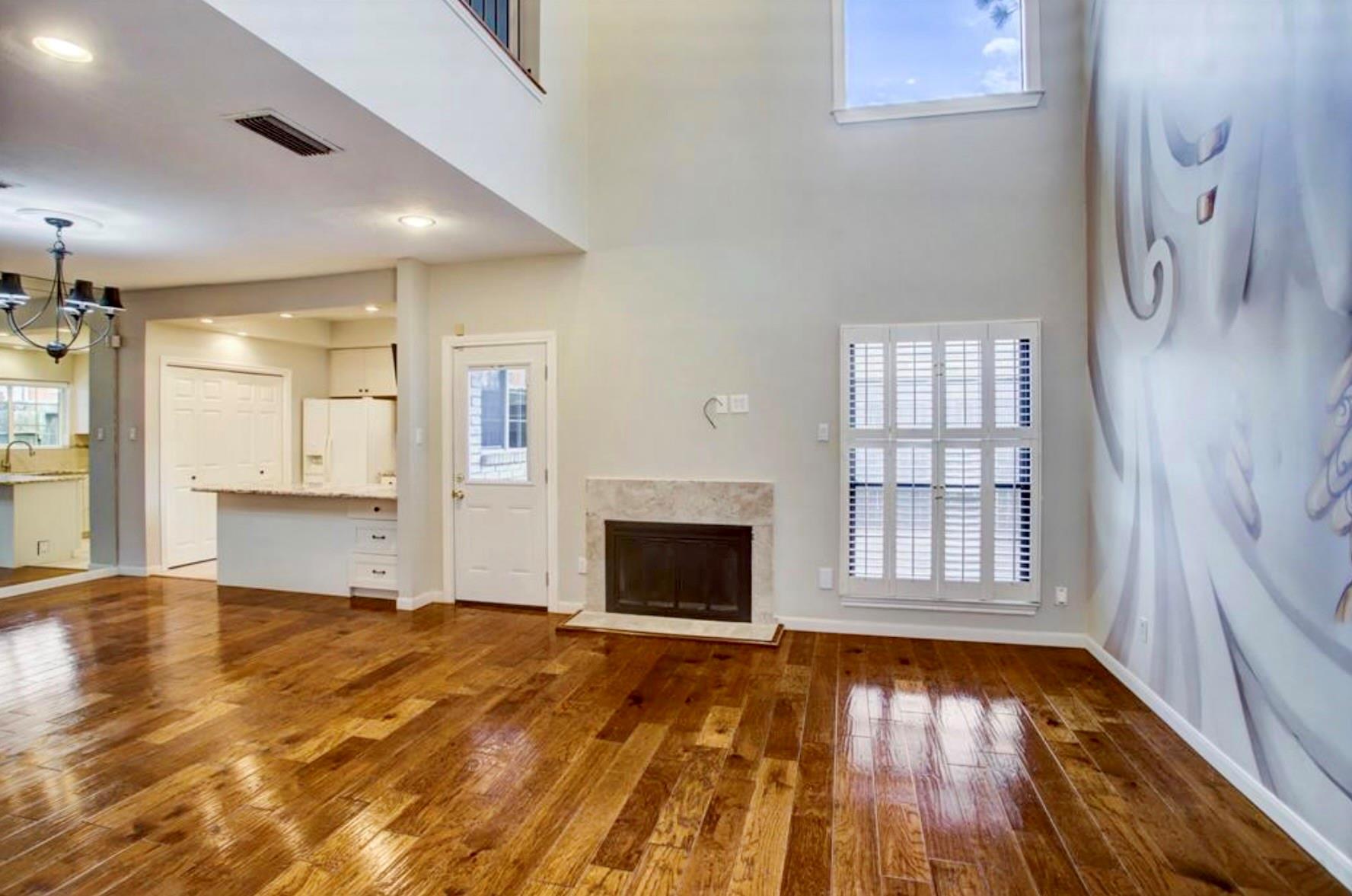 2220 Bering Drive 6