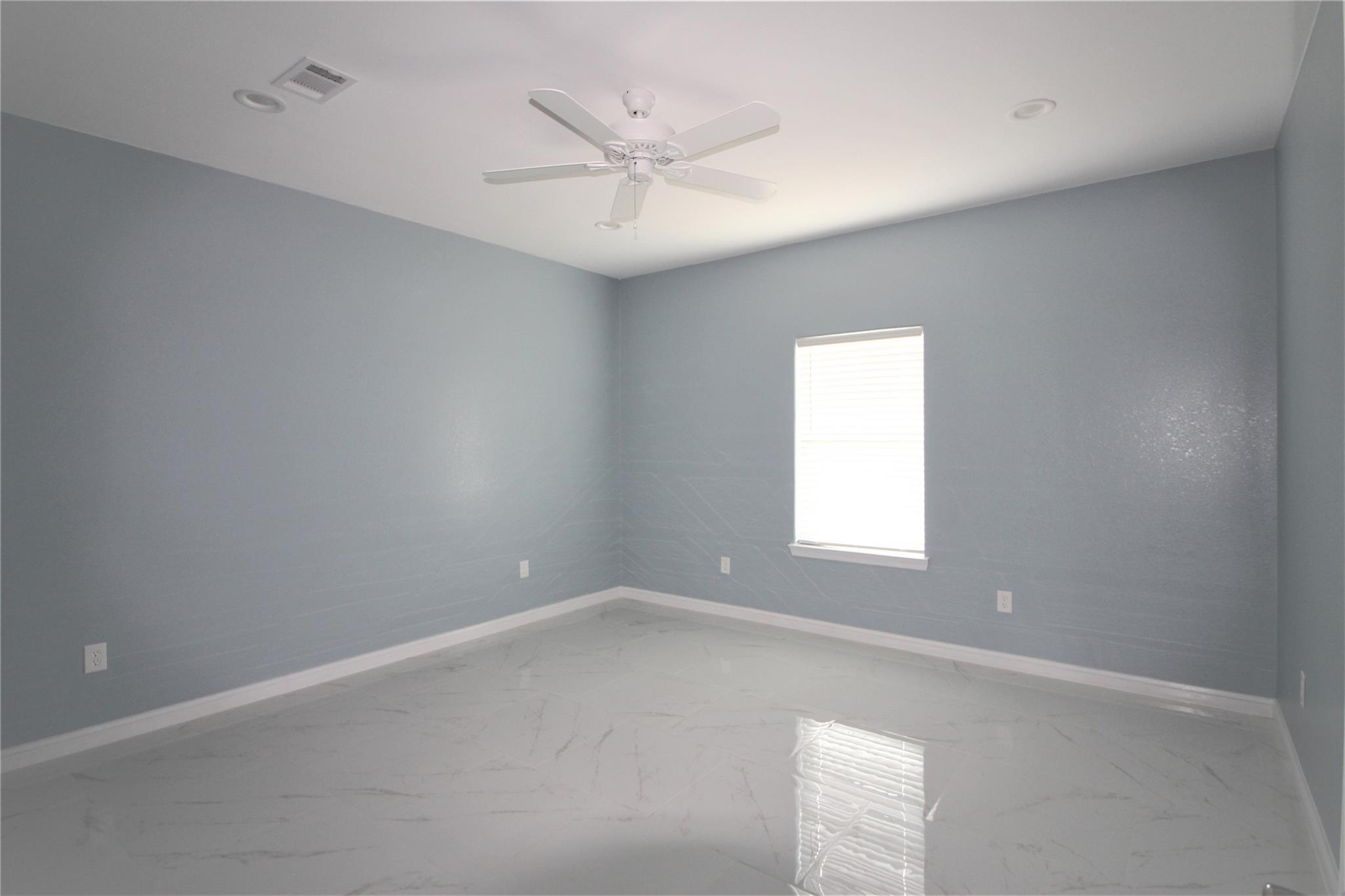 956 County Road 281