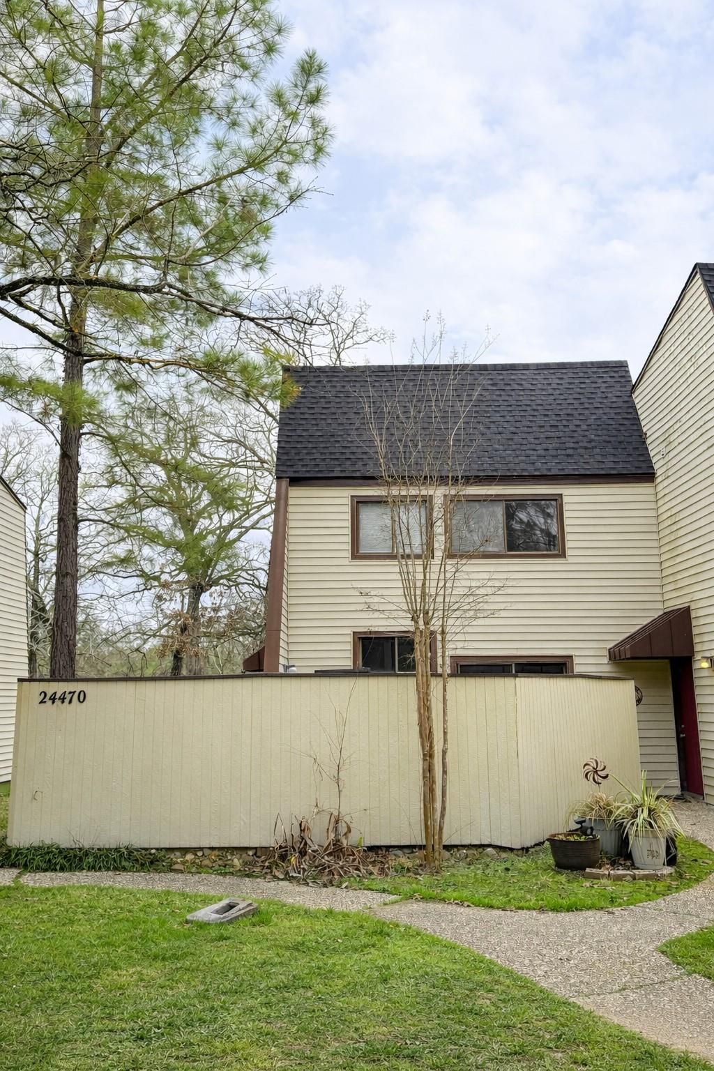 Photo of 24470 Country Club Drive, Huntsville, TX 77320 (MLS # 36034106)