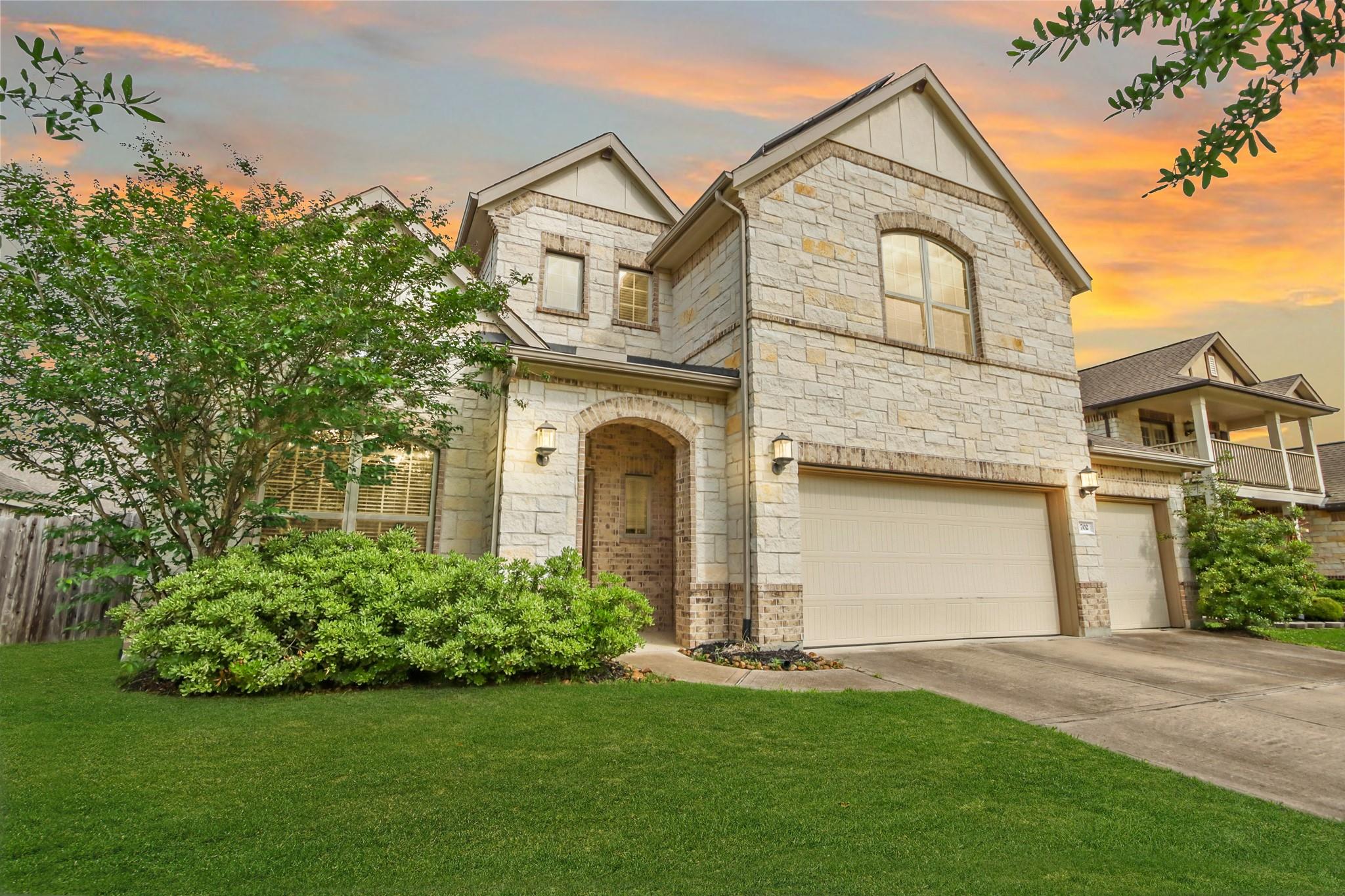 702 S Galley Drive