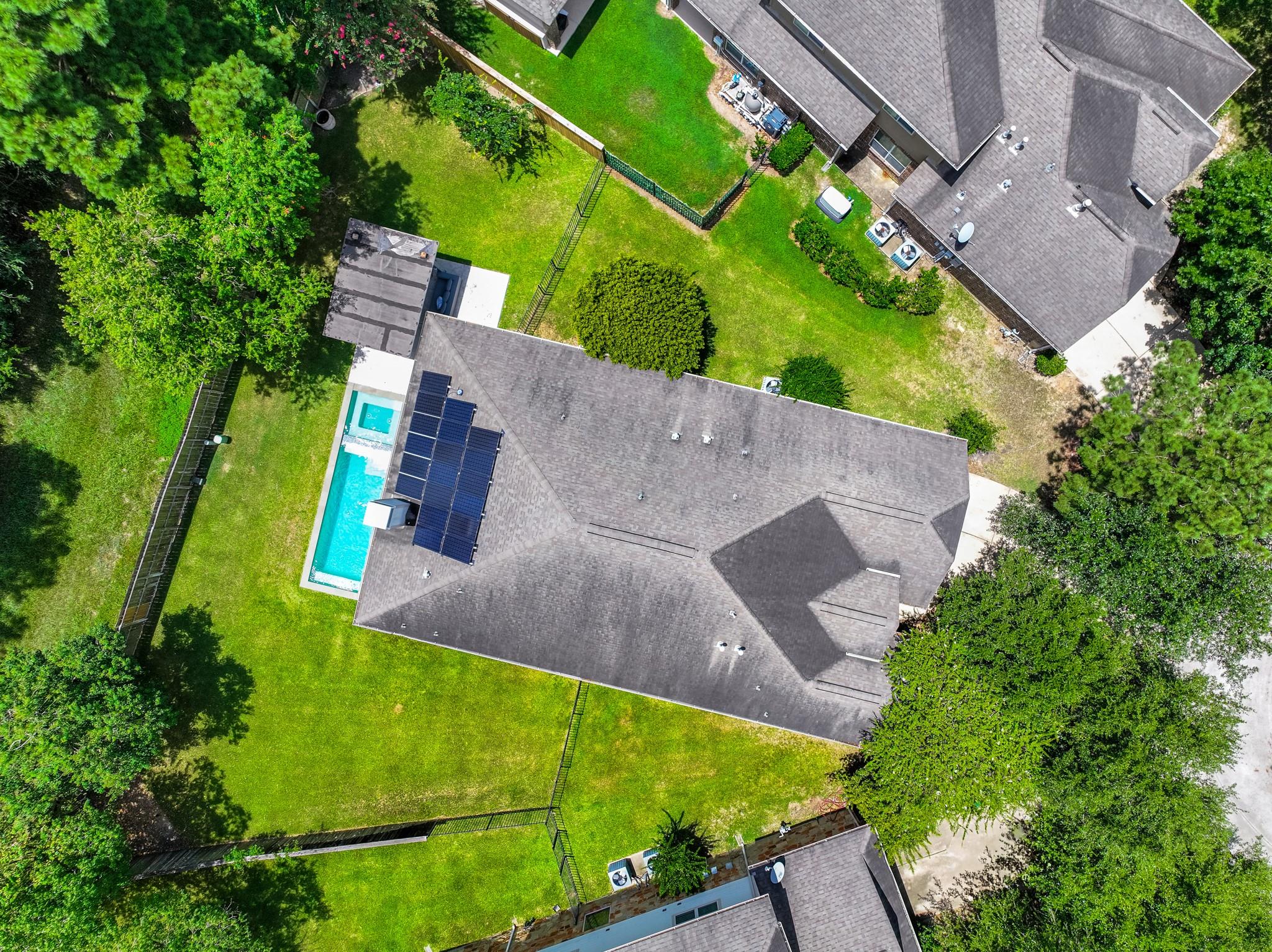 2 Arrowfeather Place