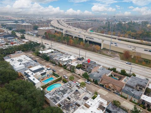 526 Bolton Place Houston TX 77024