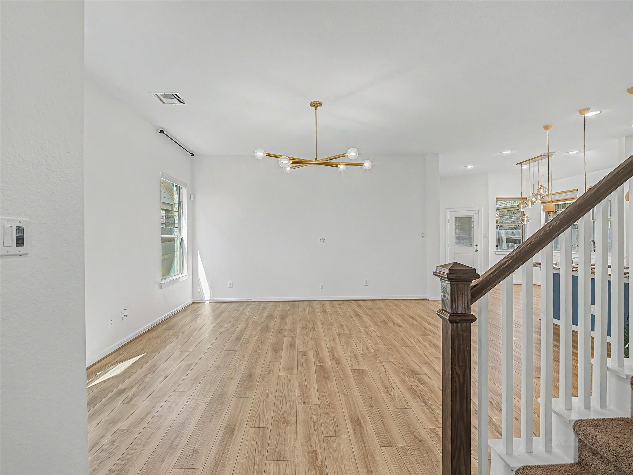 6019 Dovetail Cliff Court
