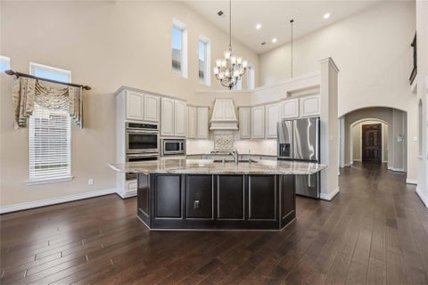 Townhouse For Sale - 9022 Centennial Drive<br/> Montgomery County, Conroe, TX 77384