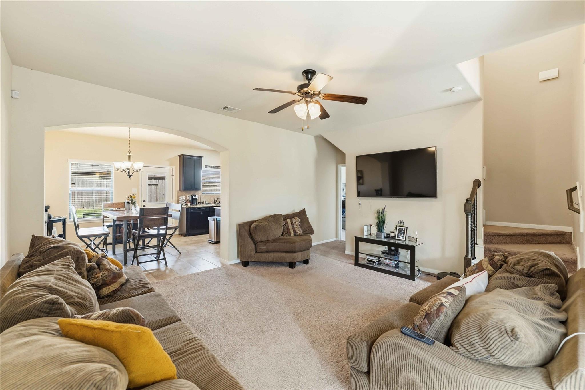 5643 Round Robin Drive