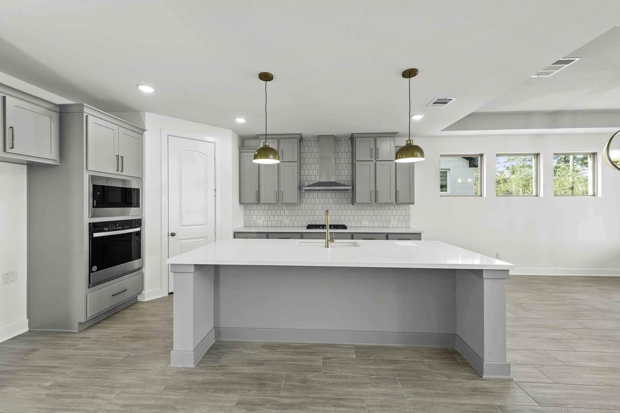 18807 Ivory Laurel Court