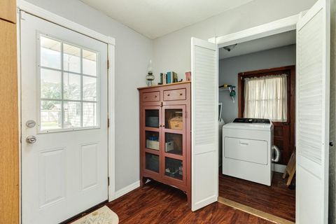 Tiny photo for 2109 N Tinsley Street, Angleton, TX 77515 (MLS # 94513239)