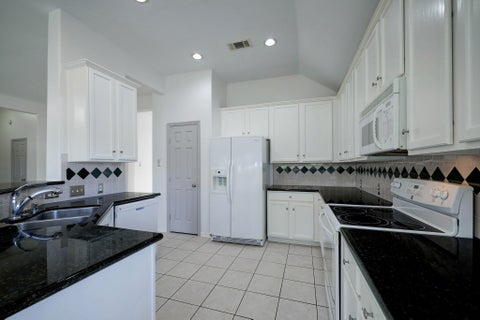 Tiny photo for 17407 Winfield Square, Richmond, TX 77407 (MLS # 67594404)