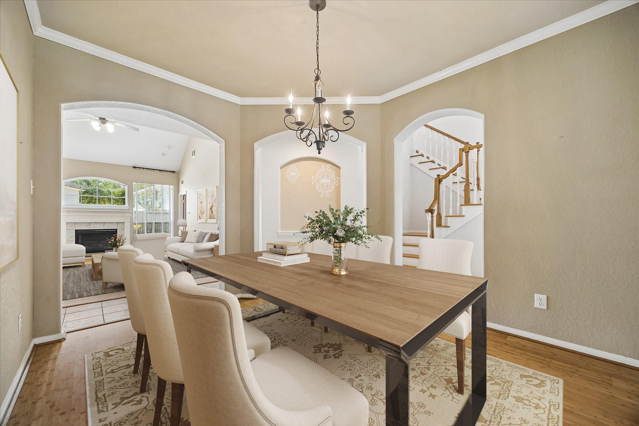 2843 Five Oaks Drive