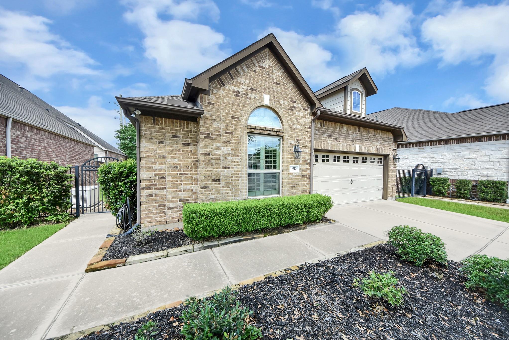 4910 Augusta Pointe Court
