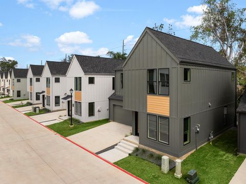 Photo of 1941 Sawdust Road Rd #128, The Woodlands, TX 77380 (MLS # 29050941)