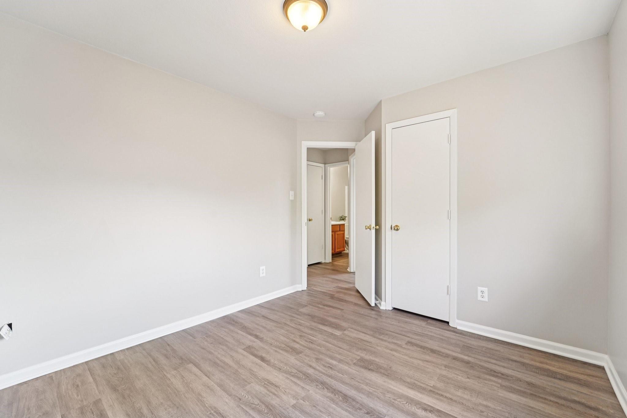 Houston, Texas 77047, United States, 3 Bedrooms Bedrooms, ,3 BathroomsBathrooms,Residential,Pending,205171