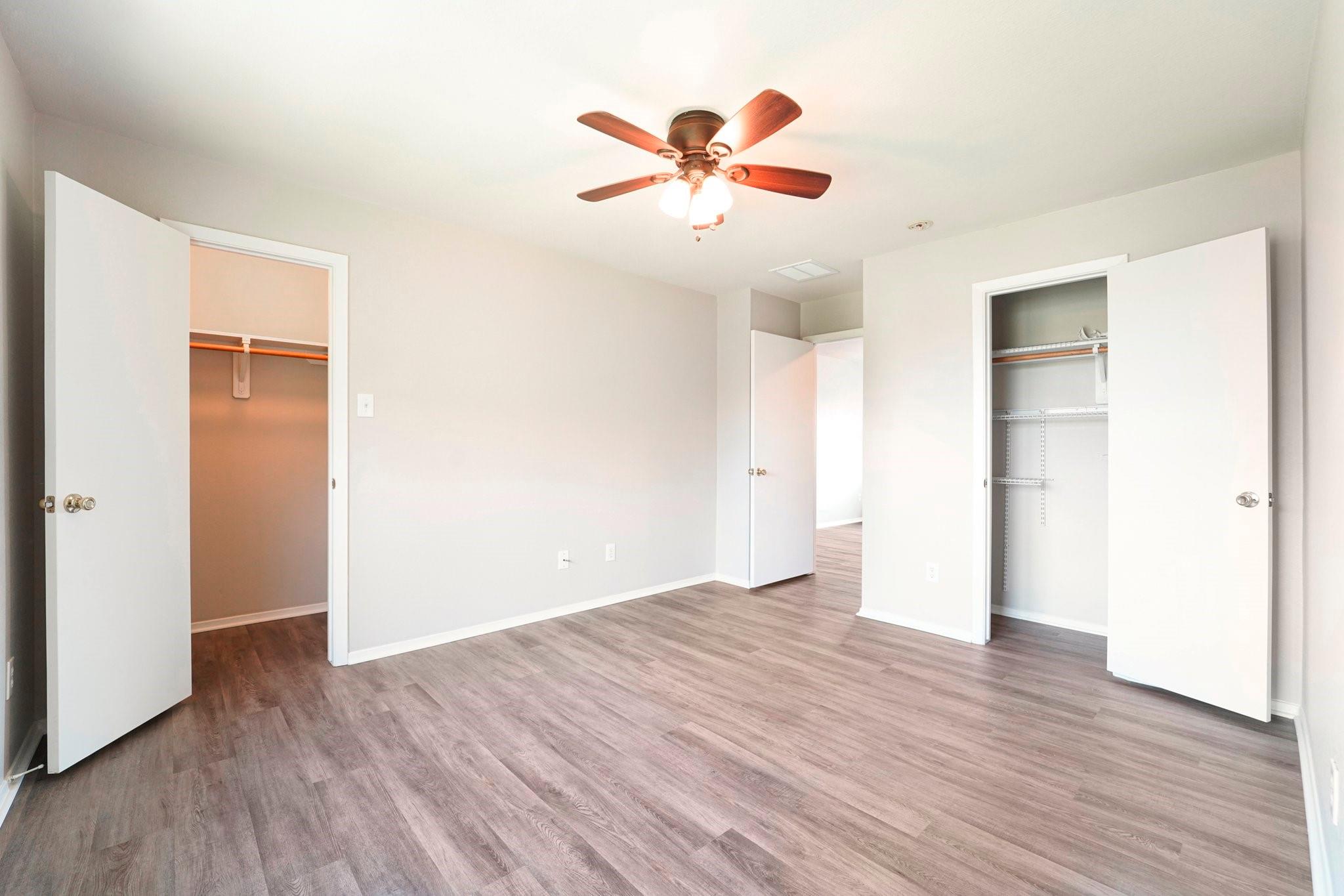 Houston, Texas 77047, United States, 3 Bedrooms Bedrooms, ,3 BathroomsBathrooms,Residential,Pending,205171