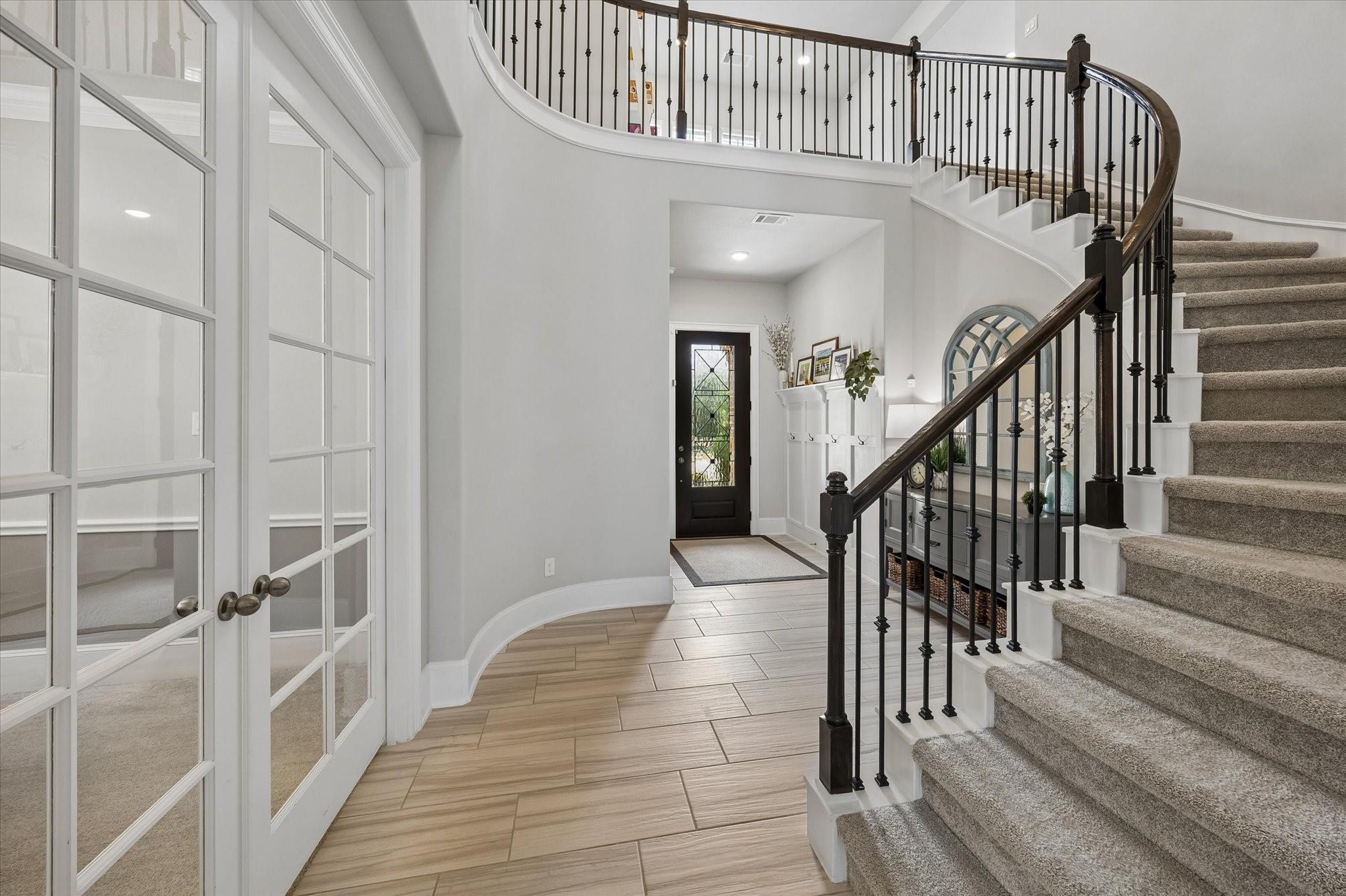 6515 Elrington Heights Lane