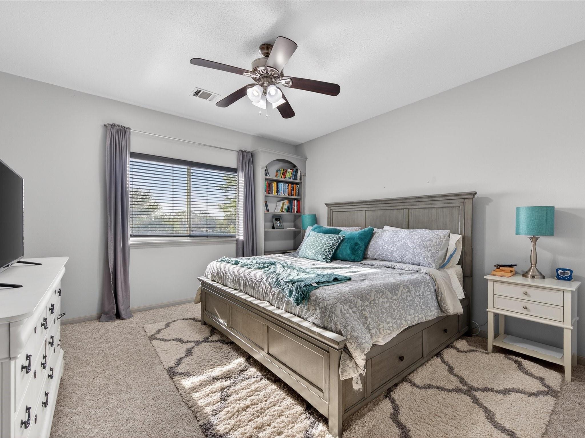 Willis, Texas, 77318, United States, 5 Bedrooms Bedrooms, ,5 BathroomsBathrooms,Residential,Active,2031003