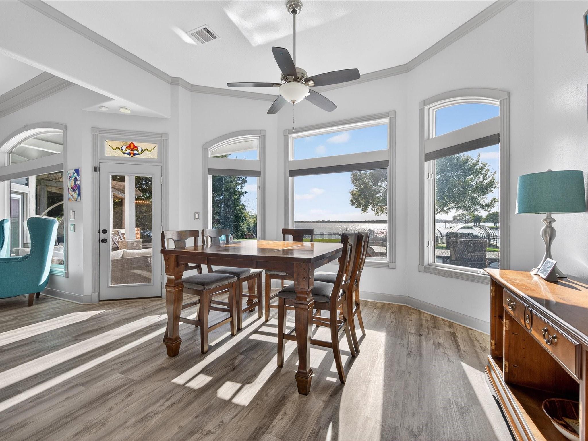 Willis, Texas, 77318, United States, 5 Bedrooms Bedrooms, ,5 BathroomsBathrooms,Residential,Active,2031003